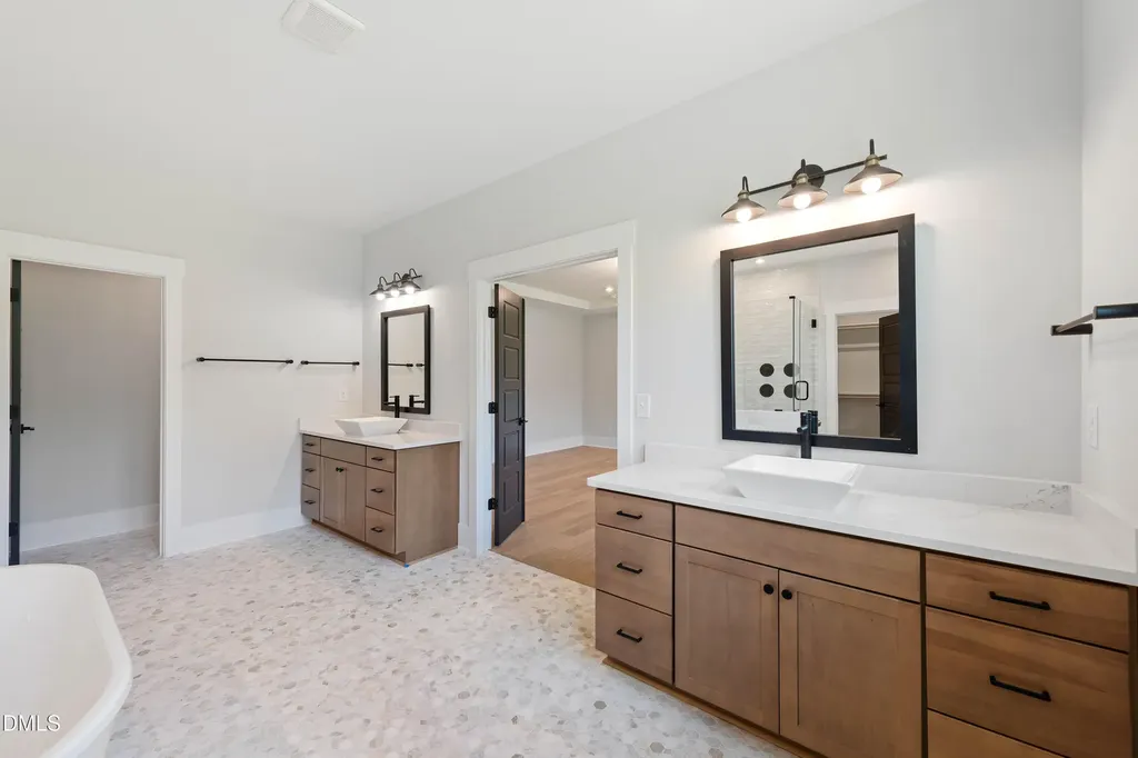 533 Bear Tree Creek Chapel Hill NC 27517