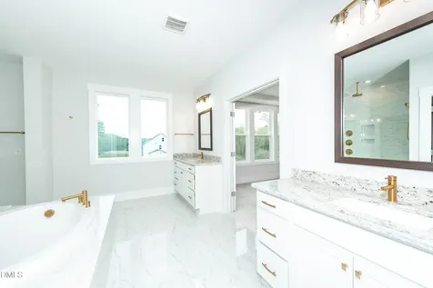 533 Bear Tree Creek Chapel Hill NC 27517
