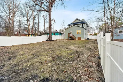 2810 Beechwood Drive Durham NC 27707