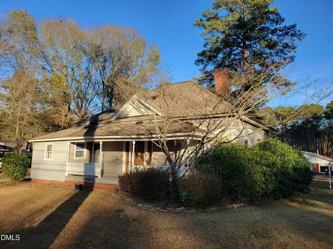 1110 Hawkins Avenue Sanford NC 27330