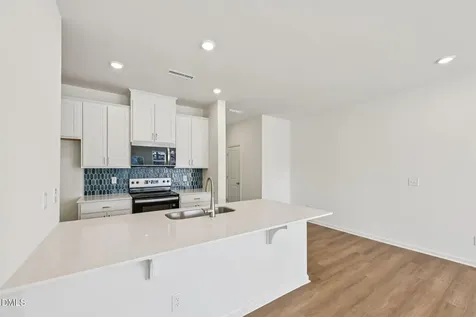 212 Parker Lane Mebane NC 27302