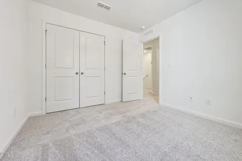 212 Parker Lane Mebane NC 27302