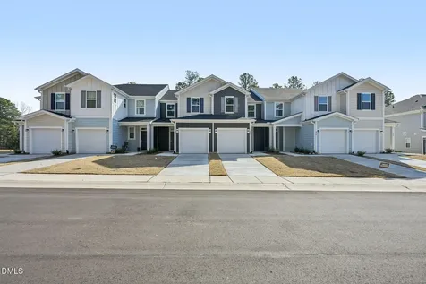 212 Parker Lane Mebane NC 27302
