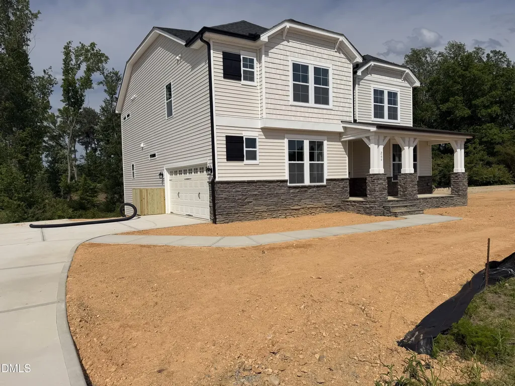 266 Sweetfern Lane Zebulon NC 27597