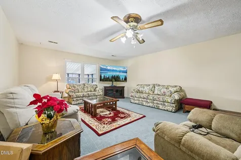 6958 Timbercroft Lane Fayetteville NC 28314
