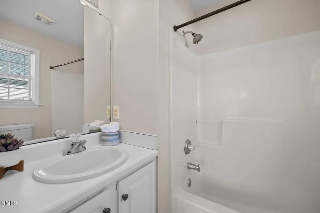 2129 Ventana Lane Raleigh NC 27604