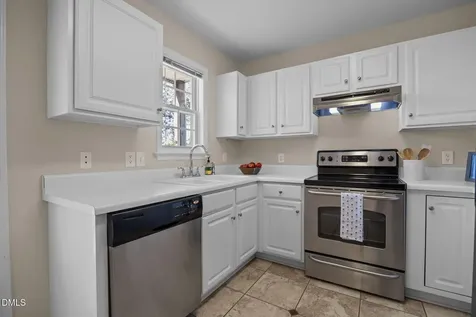 2129 Ventana Lane Raleigh NC 27604