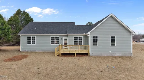 7507 Squirrel Den Road Bailey NC 27807