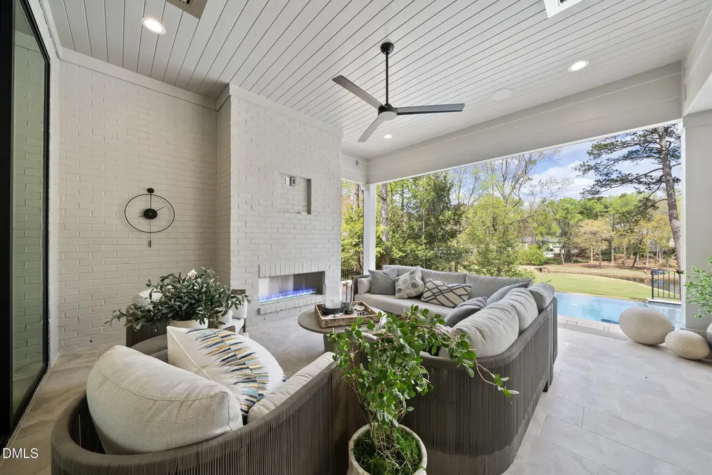 1925 Hunting Ridge Road Raleigh NC 27615