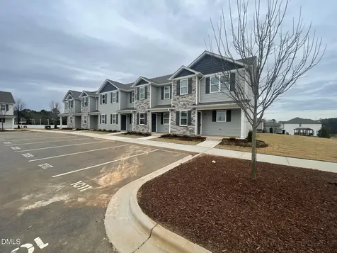 1007 Peony Lane Youngsville NC 27596