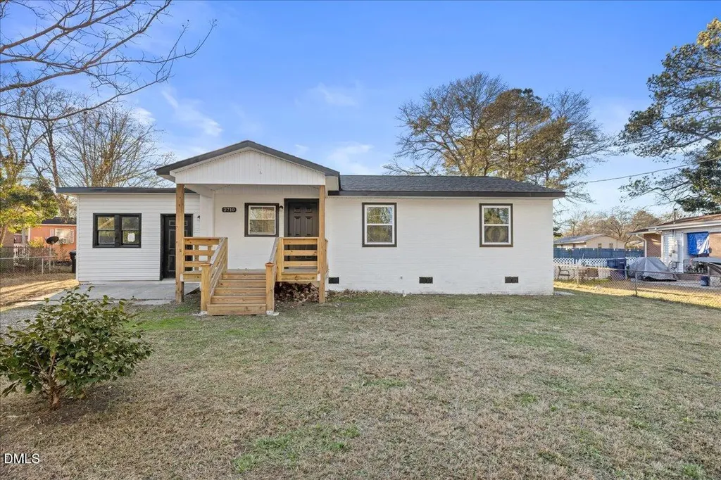 2710 Academy Street Sanford NC 27332