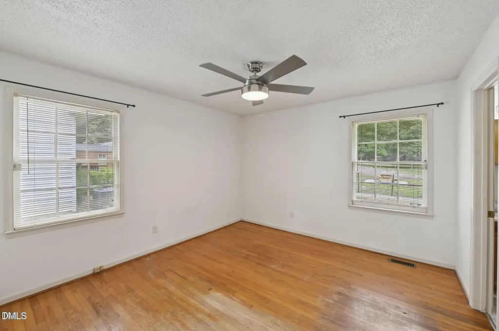 555 Dacian Road Raleigh NC 27610