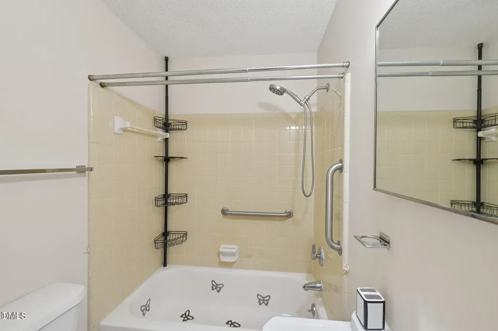 555 Dacian Road Raleigh NC 27610