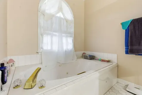 26 Strickland Lane Lillington NC 27546