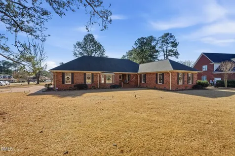 26 Strickland Lane Lillington NC 27546