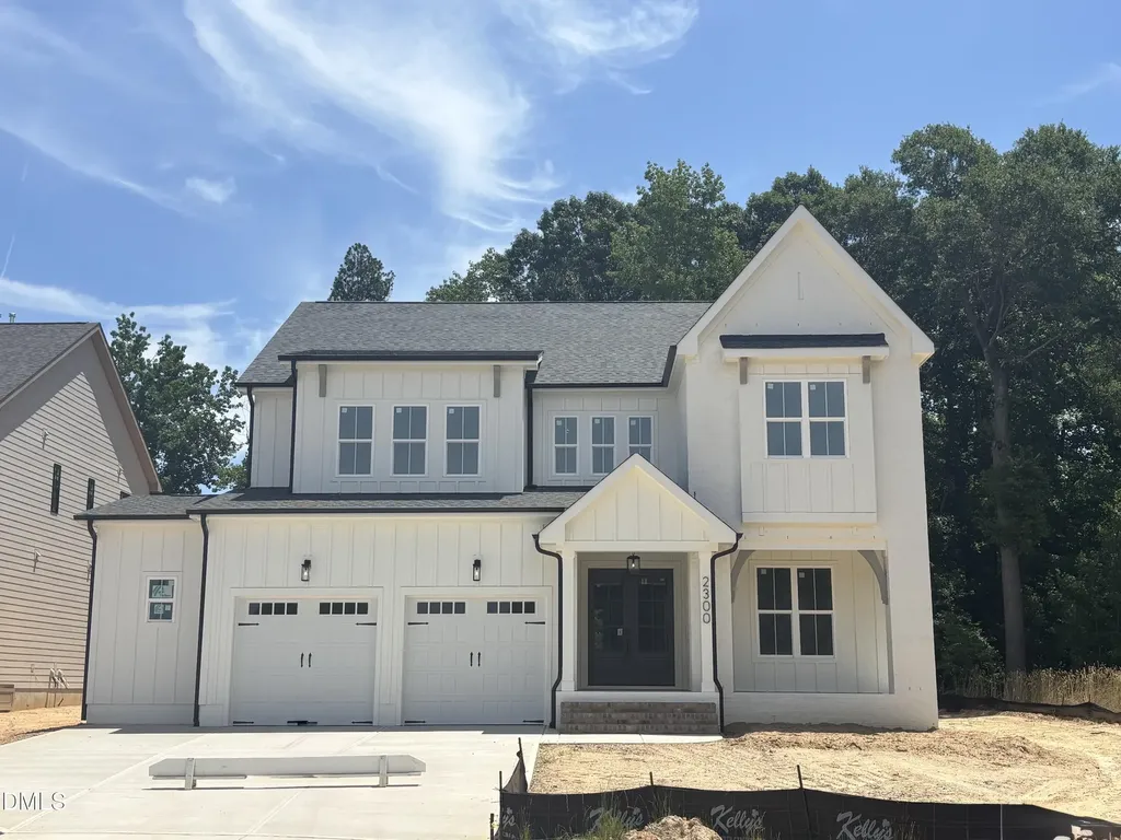 2300 Hilltop Bluffs Court Fuquay Varina NC 27526