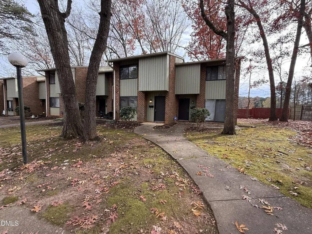 1228 Teakwood Place Raleigh NC 27606