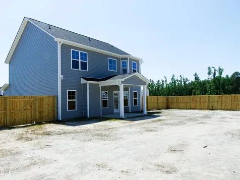 4734 Scenic Pines Drive Hope Mills NC 28348