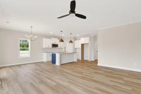 4819 Danastas Avenue Hope Mills NC 28348