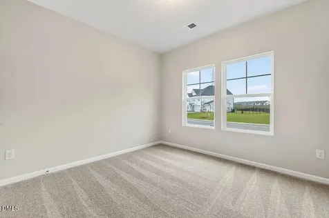 413 Hallingsfield Way Zebulon NC 27597
