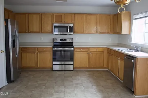 6005 Namozine Court Raleigh NC 27610