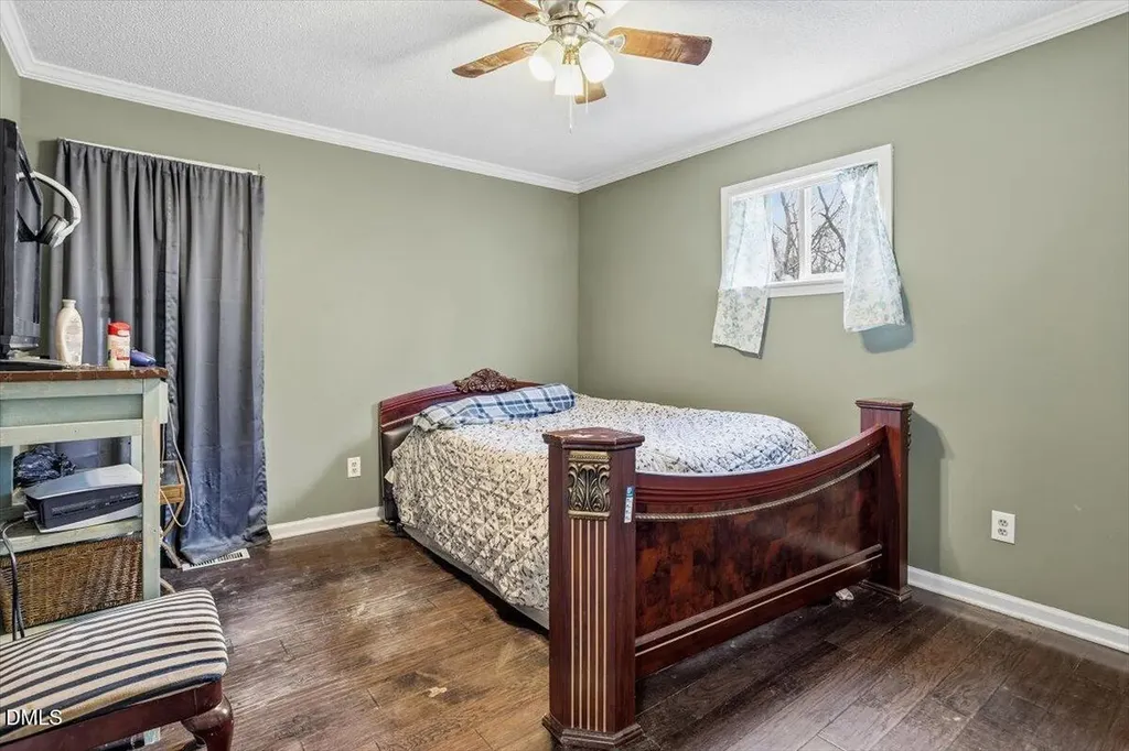 4104 Lodge Allen Court Raleigh NC 27616