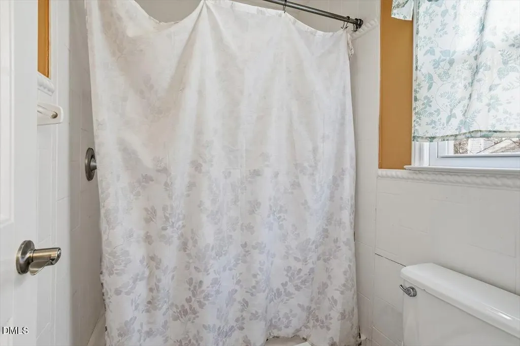 4104 Lodge Allen Court Raleigh NC 27616
