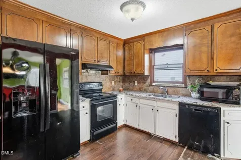 4104 Lodge Allen Court Raleigh NC 27616