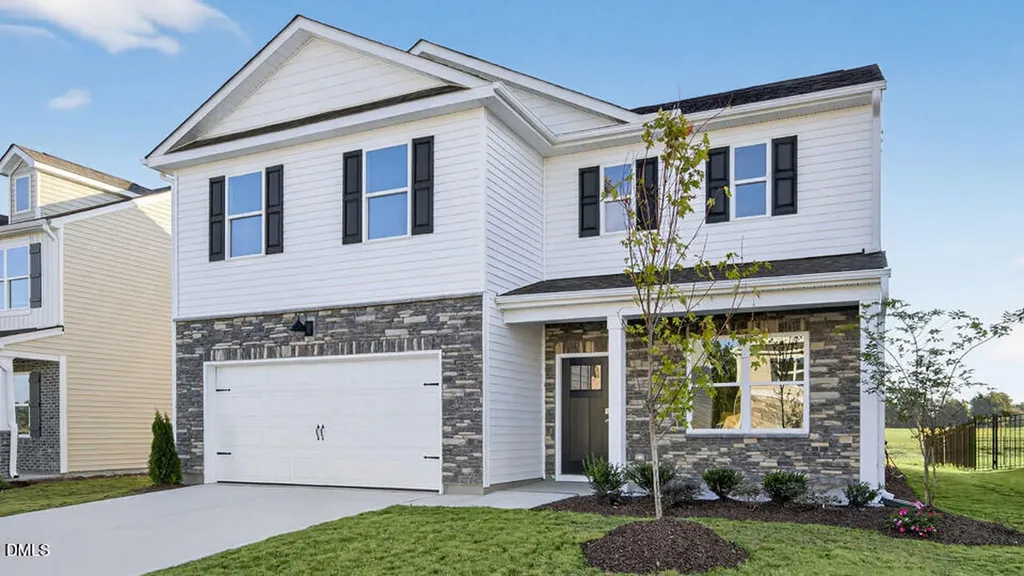 20 Tiger Eye Drive Clayton NC 27520
