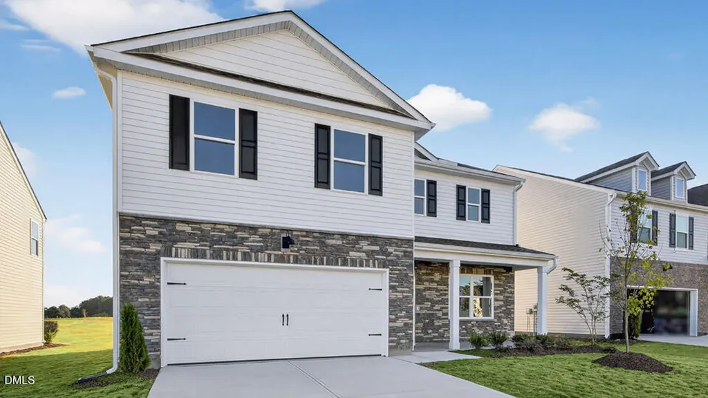 20 Tiger Eye Drive Clayton NC 27520