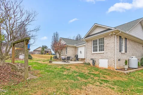 2572 Farrell Road Mebane NC 27302