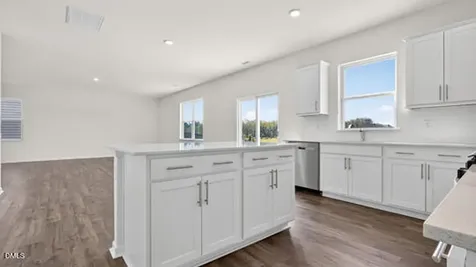 8 Tiger Eye Drive Clayton NC 27520