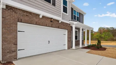 8 Tiger Eye Drive Clayton NC 27520