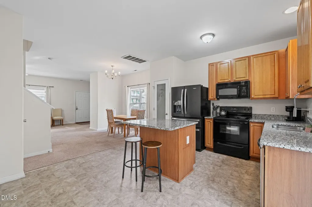 5841 Wynmore Road Raleigh NC 27610