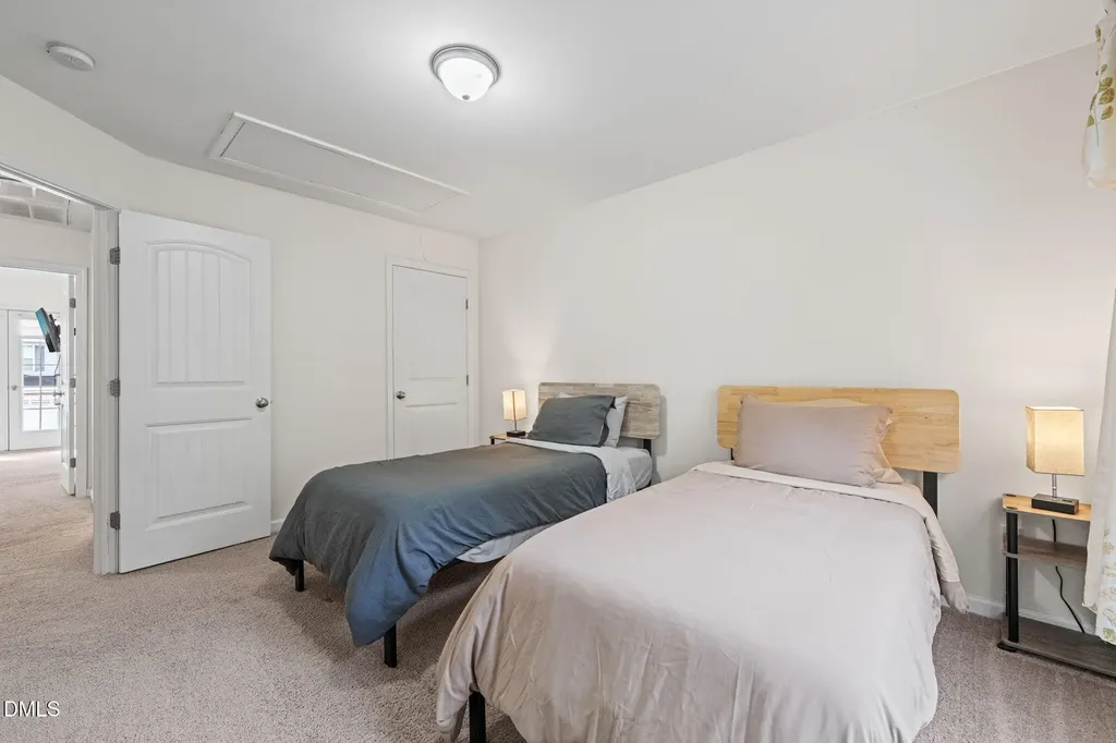 5841 Wynmore Road Raleigh NC 27610