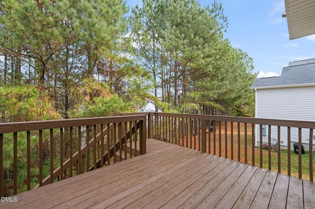 5841 Wynmore Road Raleigh NC 27610