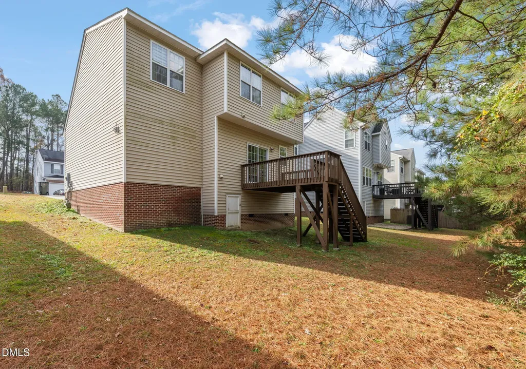 5841 Wynmore Road Raleigh NC 27610