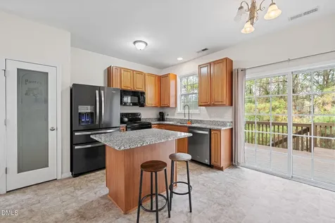 5841 Wynmore Road Raleigh NC 27610