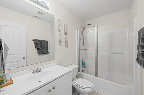 5841 Wynmore Road Raleigh NC 27610