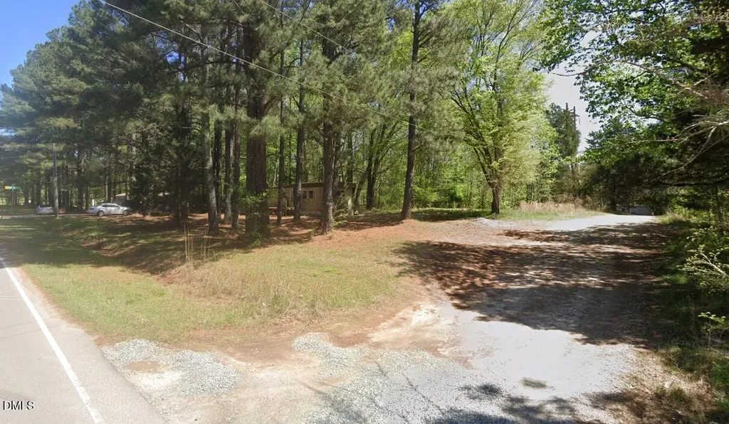 6901 Cass Holt Road Holly Springs NC 27540