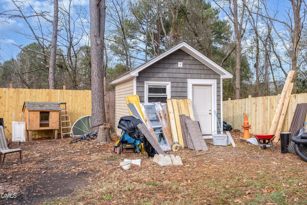 4104 Rockside Hills Drive Raleigh NC 27603