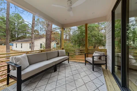 1611 1/2 Malta Avenue Raleigh NC 27601
