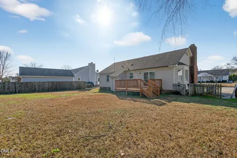 2824 Springflower Drive N Wilson NC 27896