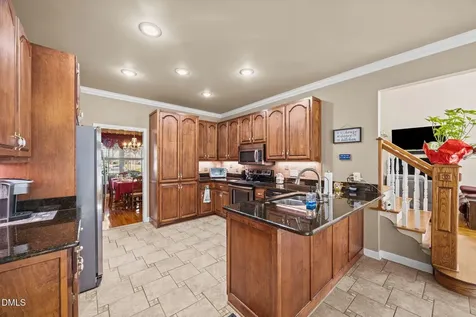 746 Club House Drive Blanch NC 27212