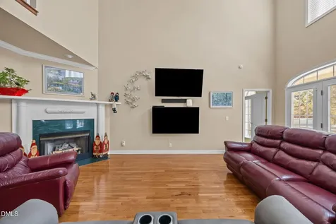 746 Club House Drive Blanch NC 27212