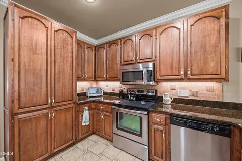 746 Club House Drive Blanch NC 27212