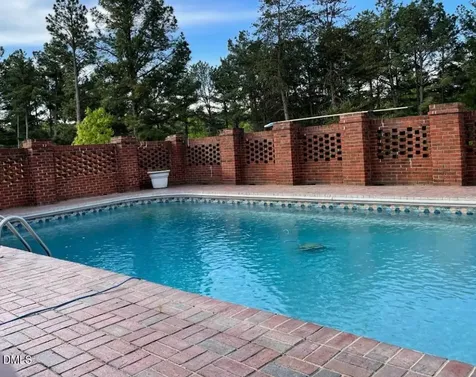 746 Club House Drive Blanch NC 27212