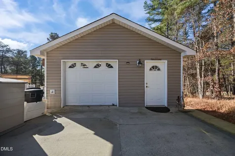 746 Club House Drive Blanch NC 27212