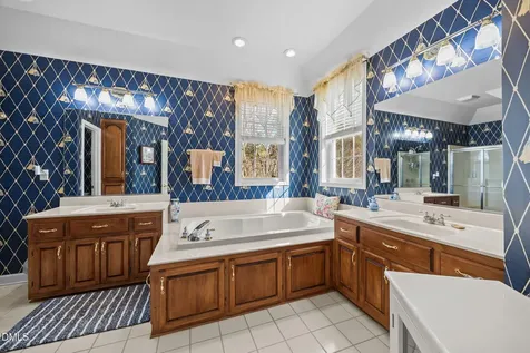 746 Club House Drive Blanch NC 27212