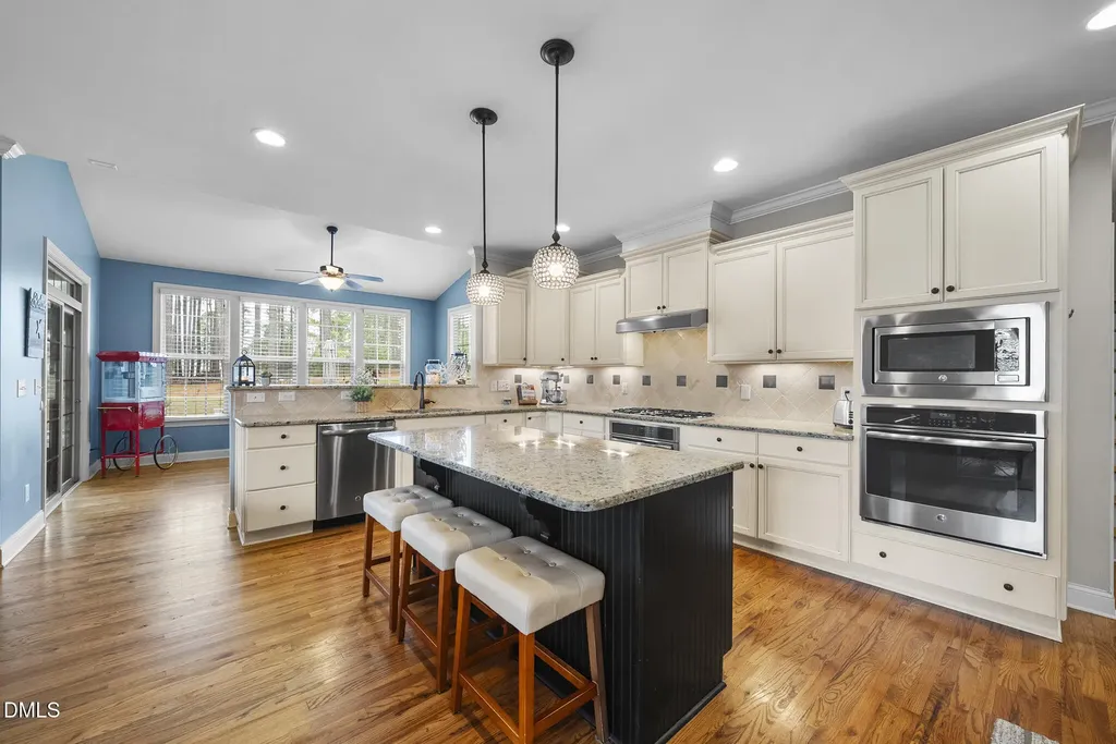 90 Paraggi Court Clayton NC 27527